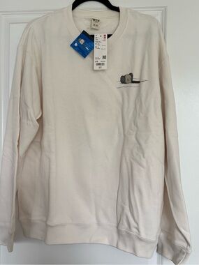 Kaws x Uniqlo UT Longsleeve Crewneck